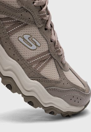 Tenis de Senderismo Beige Skechers Stamina AT