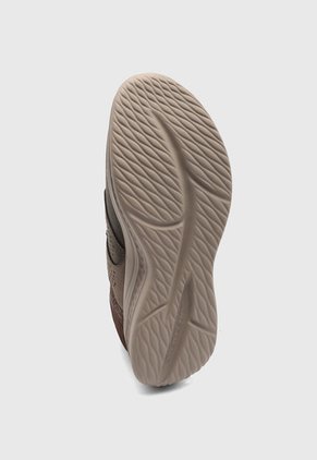 Tenis SKECHERS Slade - Macklin Marrón