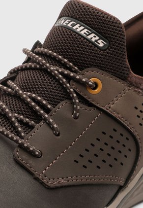 Tenis SKECHERS Slade - Macklin Marrón