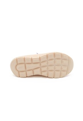 TENIS WALK CUSHIONING HYPER SKECHERS