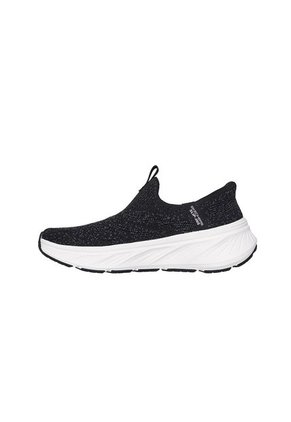 TENIS EGERIDE SKECHERS