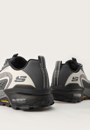 Tenis de Senderismo Marfil-Gris Skechers Max Protect - Task Force