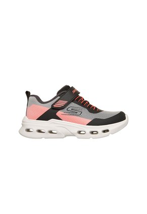 TENIS GLIDE-STEP DRIFT SKECHERS