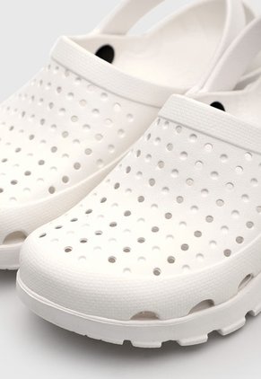 Playera Skechers Footsteps-Transcend Blanco