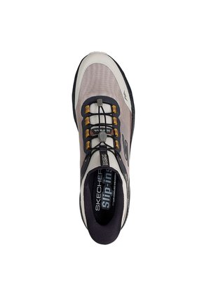 TENIS SKECHERS HOMBRE 220763TPE GO RUN TRA Talla 7
