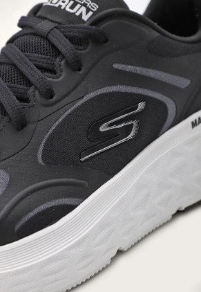 Tenis Running Negro-Marfil Skechers GOrun Max Cushioning Delta - Epsilon