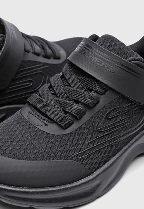 Tenis SKECHERS Dynamatic - Swift Tread Negro