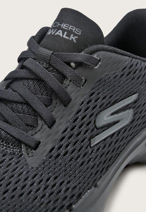 Tenis Training Negro Skechers Go Walk 6-Bold Vision