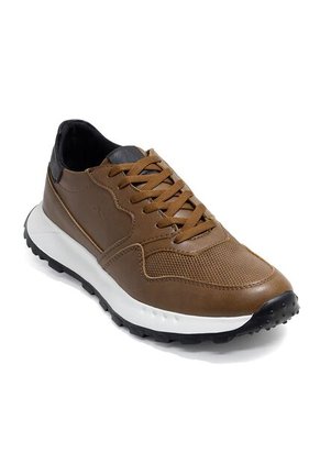 Sky Walk Tenis Urbanos Para Hombre 663103JE-4MIEL