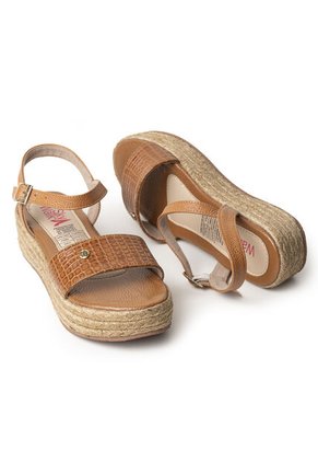 Plataformas Altas En Yute De Capellada En Cuero 682YN-04MIEL