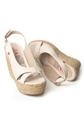 Plataformas Altas En Yute De Capellada En Cuero 682YN-01MARRON