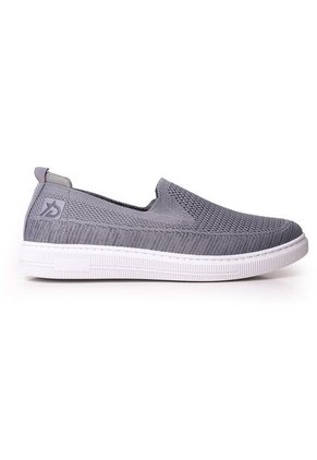 Sky Walk Tenis Moda Para Hombre 663102184GRIS