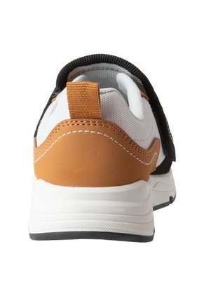 Zapatos Deportivos Para Jugar Para Niños Pequeños Smartfit 195735 Gris Claro