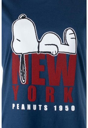 Camiseta De Snnopy Slim Fit Para Mujer