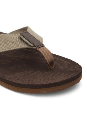 Chanclas Sandalias Solimar Hombre UZ2568 Café
