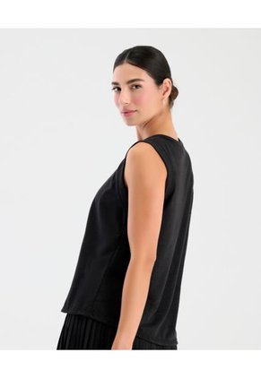 Camisilla Deportiva Manga Sisa Cuello Redondo Negro ST Even 68263