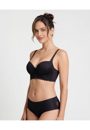 Brasier Realce Natural Con Detalle En Encaje Negro | St. Even
