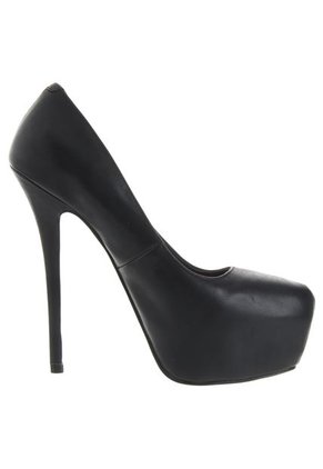 Tacón Plataforma Negro Steve Madden