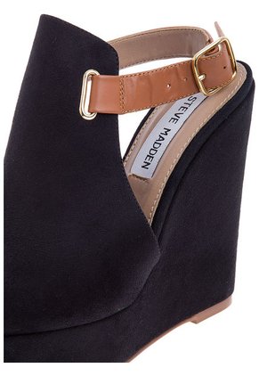 Peep Toe Negro Steve Madden