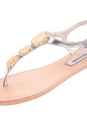Sandalia Plana Plateada Steve Madden