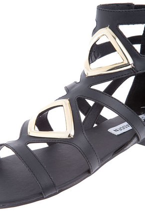 Sandalia Plana Negra Steve Madden
