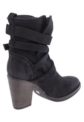 Botín Negro Steve Madden