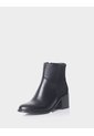 Botin Bianca Cuero Negro de Stivali