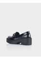 Mocasin Cloe Charol Negro de Stivali