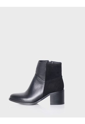 Botin Bianca Cuero Negro