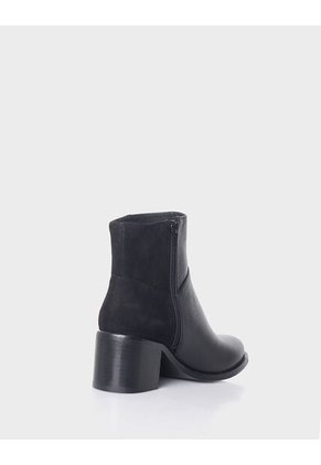 Botin Bianca Cuero Negro