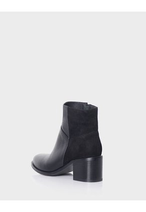 Botin Bianca Cuero Negro