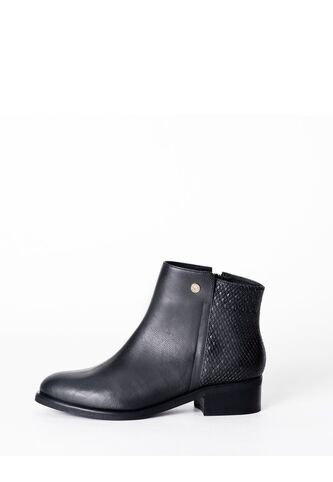 MARBELLA CUERO NEGRO Stivali