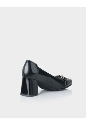 Zapato Evora En Cuero Charol Negro