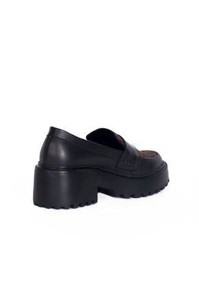 MALORI NEGRO X CHEETA