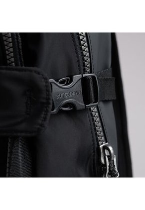 Superdry Morral Portatil Para Hombre Code Mtn Tarp Superdry