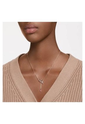 Colgante En Y Volta, Lazo, Rosa, Baño Tono Oro Rosa