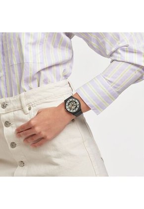 Reloj Swatch Unisex Silver Glam. Plástico Negro SO29B109
