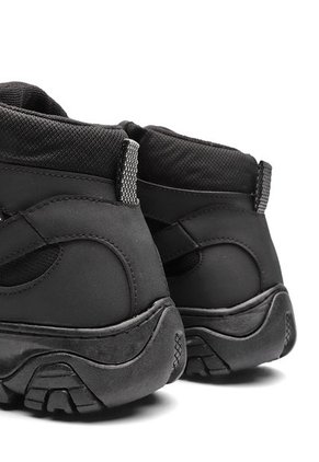 Bota Outdoor Hombre Negro Tellenzi 7-236