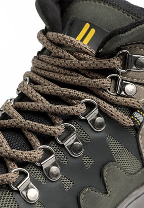 Bota Outdoor Hombre Verde Tellenzi 7-224