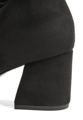 Botín Mujer Negro Tellenzi 231