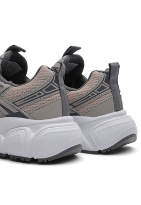 Tenis Running Hombre Beige-Hombre Tellenzi H-065