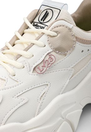 Tenis Dama Crema Tellenzi 125