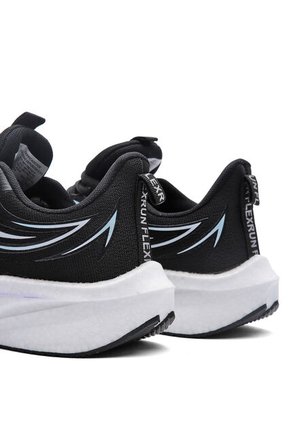 Tenis Running Mujer Negro Tellenzi D-039