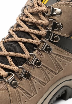 Bota Outdoor Hombre Arena Tellenzi 7-230