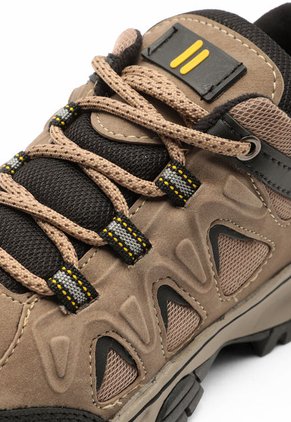 Zapatos Outdoor Hombre Arena Tellenzi 7-201