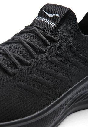 Tenis Running Hombre Negro Tellenzi H-029