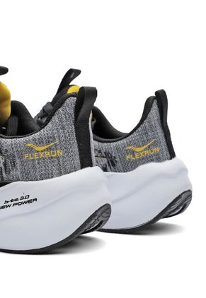 Tenis Running Hombre Gris-Amarillo Tellenzi H-032