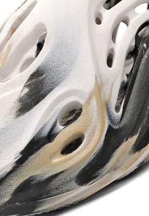 Sandalia Unisex Tellenzi Beige-Negro 8410