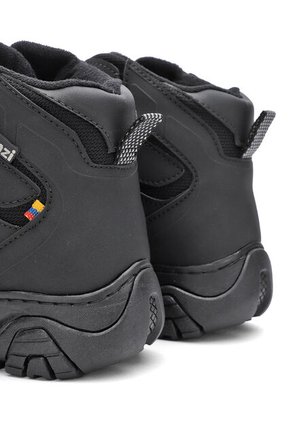 Bota Outdoor Hombre Negro Tellenzi 7-262