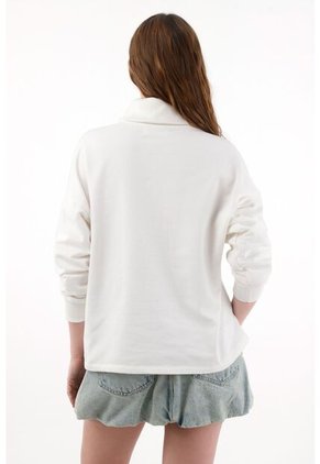 Tennis Buzo Amplio Con Bordados Crudo Para Mujer